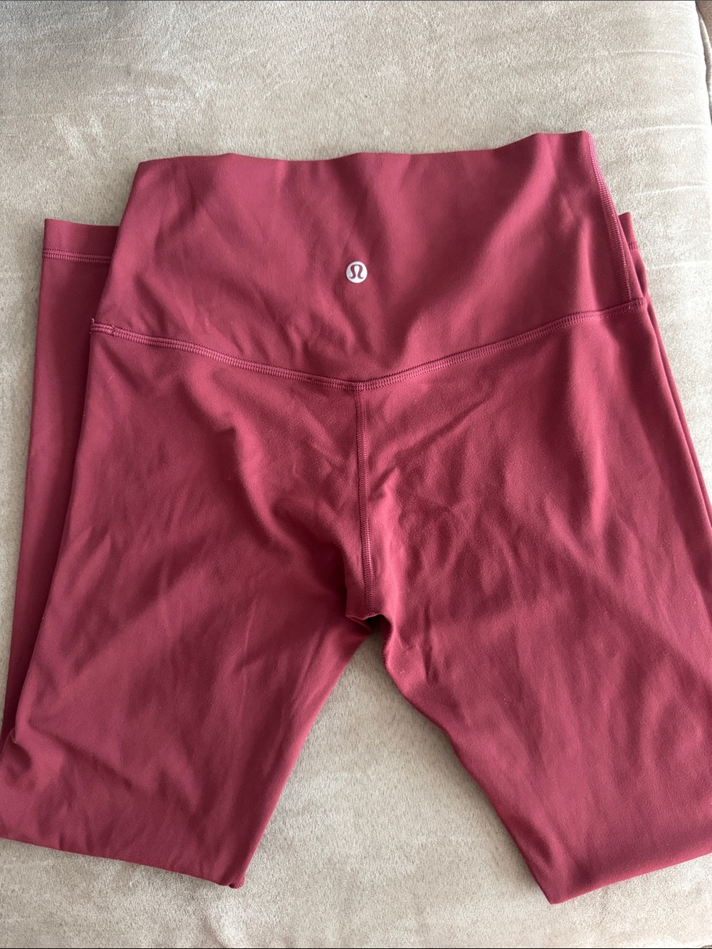 lululemon athletica size 6 align leggings in raspberry color